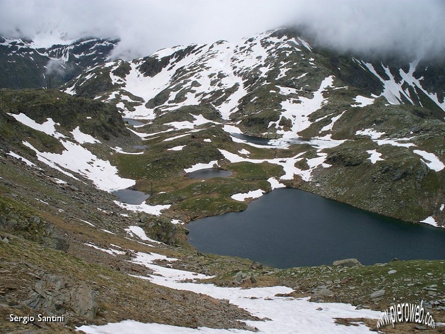 03 Vari laghetti in zona Passo Angeloga.JPG